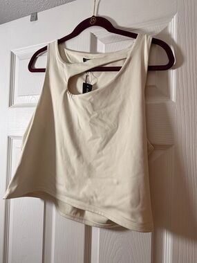 Express Women's Cream Cutout Tank Top